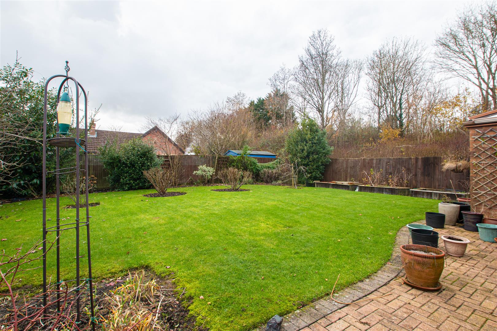 1 bed property in Hartington Grove, Milton Keynes